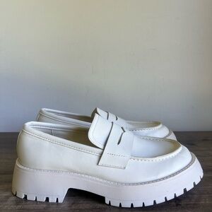 Madden Girl Heather Platform Lug Sole Women's Loafer Size 8.5 SKU#24721